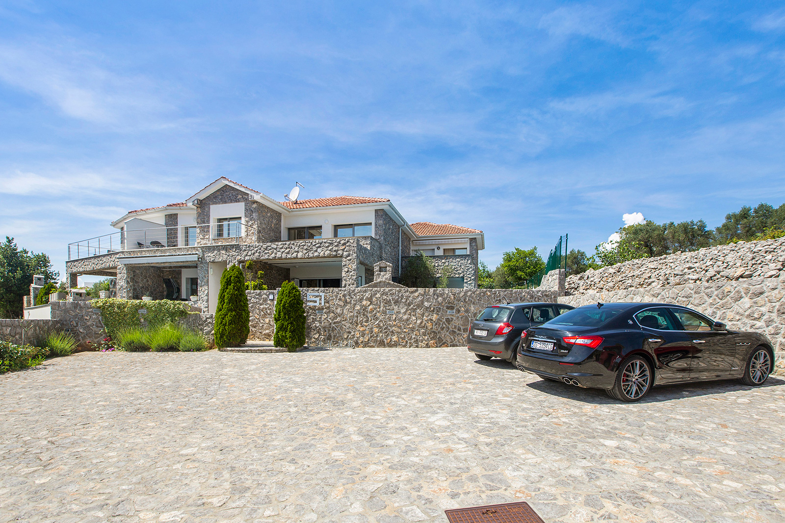 House Image 1
